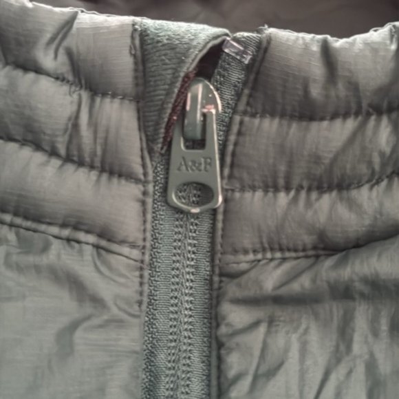 Vintage Abercrombie & Fitch Down Quilted Vest Jacket Mens Size M Green - Picture 3 of 9